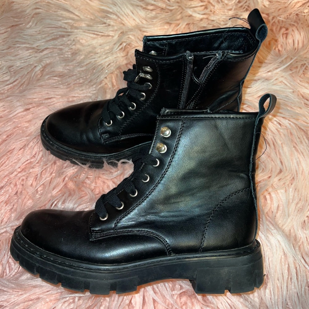 Steven Madden Boots
